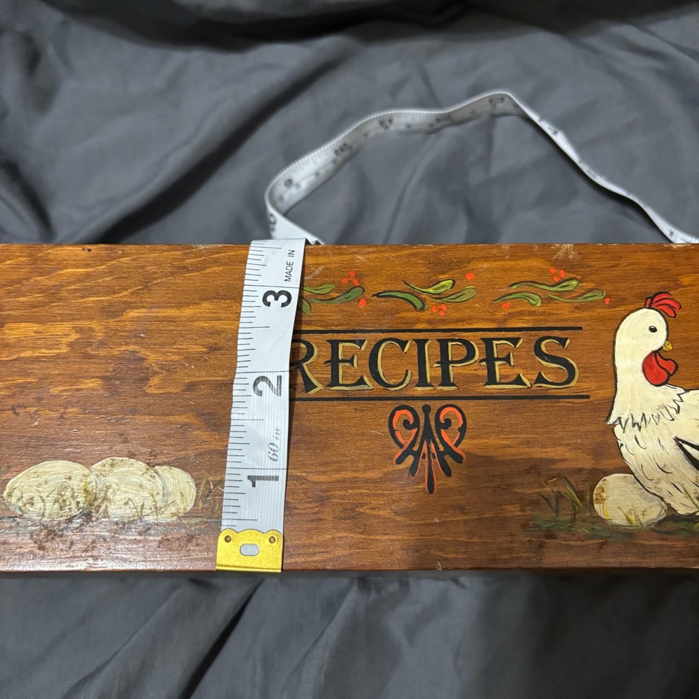 Vintage Hand Painted Wooden Recipe Box Chicken Farmhouse Folk Art Kitchen Decor - Picture 13 of 13